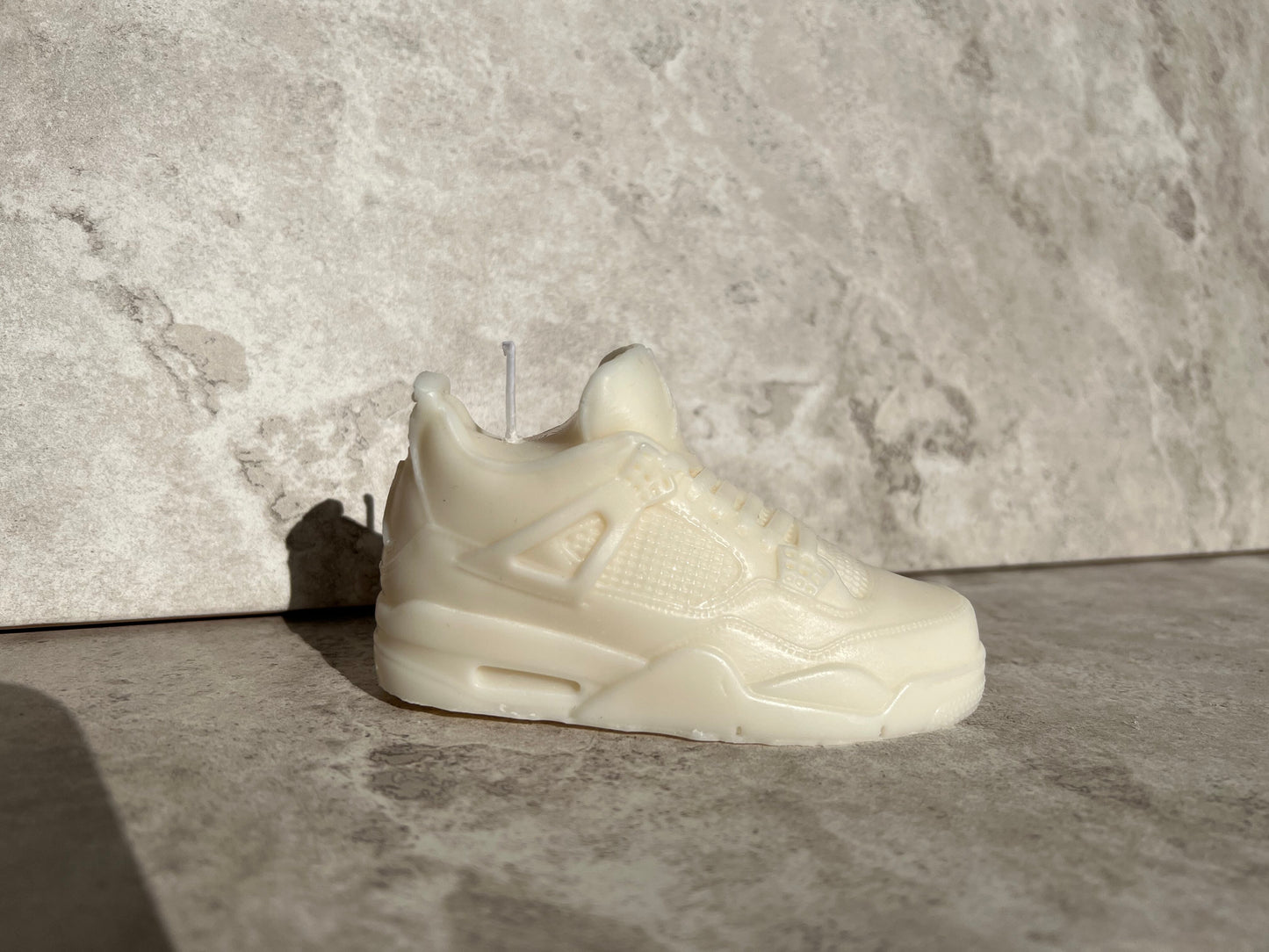 AJ4 Candle - Natural