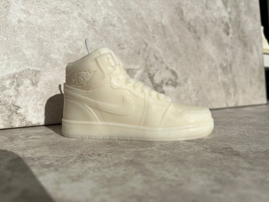 AJ1 Candle - Natural